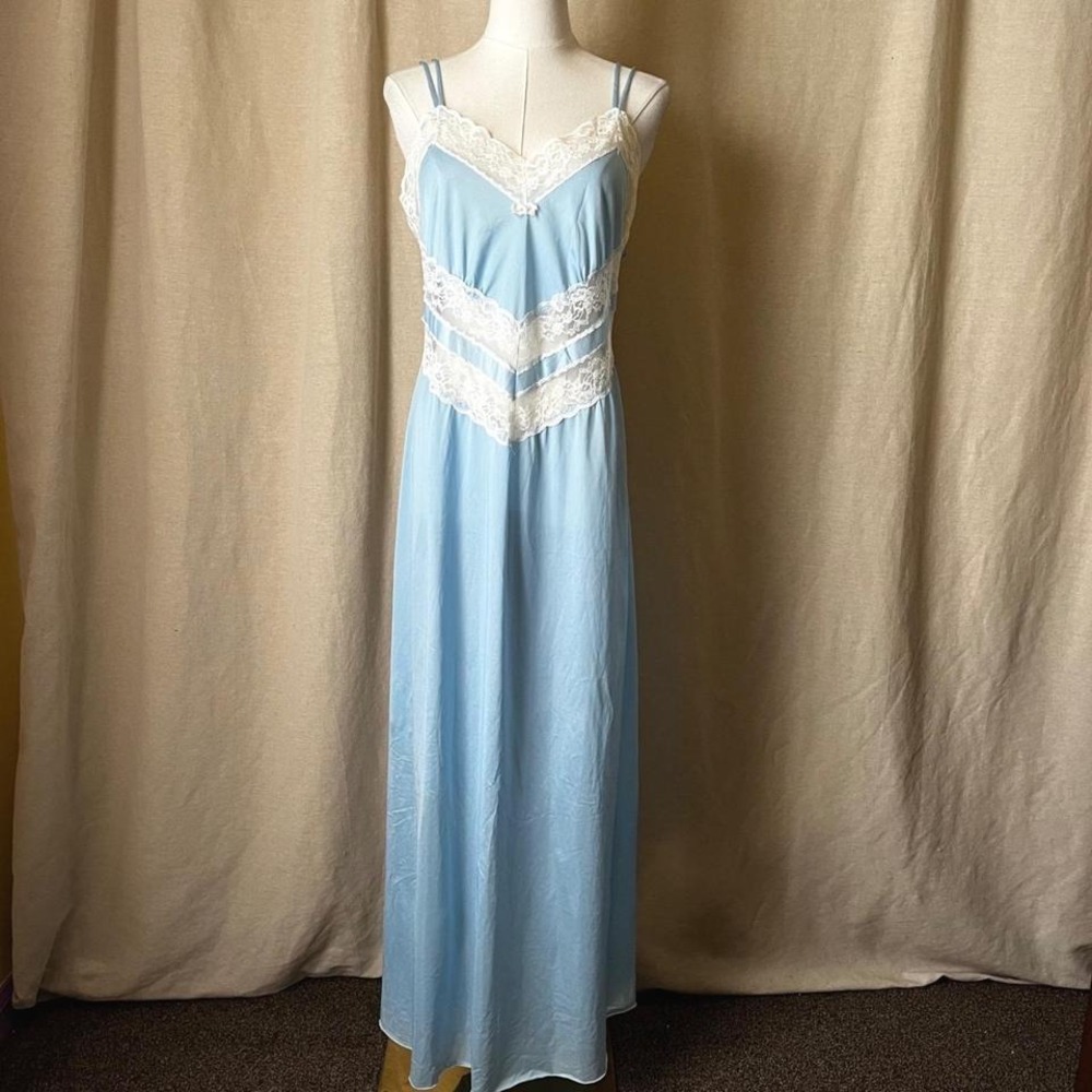 Vintage Baby Blue Lace Slip Dress Nylon Lace Trim M